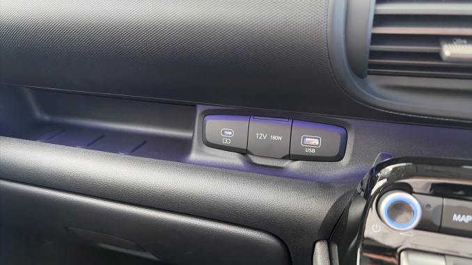 Hyundai INSTER 85kW 02 49kWh 5dr Auto Electric Hatchback - Image 33